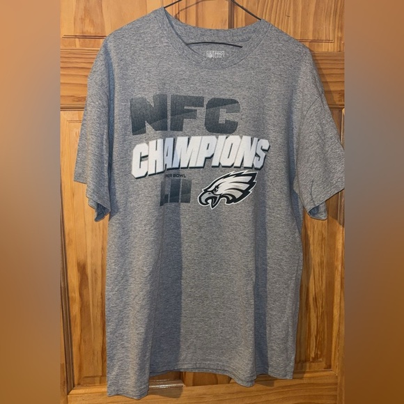 2017-2018 Official NFL Philadelphia Eagles NFC Champions T-Shirt. - Picture 1 of 7